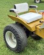 1966/67 Allis-Chalmers B-10 Lawn & Garden Tractor