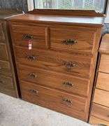 Oak Chest of Drawers