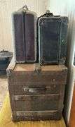 Vintage Trunk & Suitcases