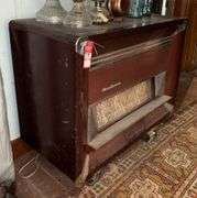 Warm Morning LP Gas Stove on Castors