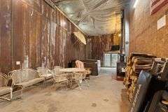 Depauw Barndominium & 3.4 Acre Real Estate Online Auction