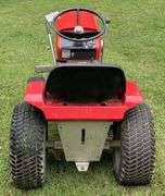 1967 Massey-Ferguson Hydra-Speed Lawn & Garden Tractor