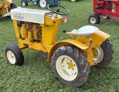 1962 Internation Cub Cadet (Original) Lawn & Garden Tractor