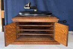 Victor Talking Machine Co. Table Model Victrola