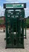 Lakeland Deluxe Cattle Chute - Like New