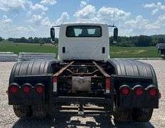 2002 International 4400 Truck