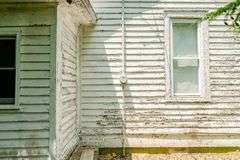 1925 Cross St Laconia, IN 47135