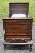 Early American Child's Decorative Rocking Style Bed/Crib