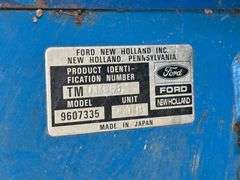 1987-1998 Ford 1320 Tractor with Mid-Mount Ford 914 Mower