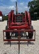 1976 IH 674 Tractor with IH 2250 Loader