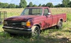 1991 Ford F-150 XL Pickup Truck