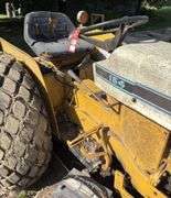 IH Cub Lo-Boy 154 Tractor