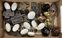 Vintage Door & Furniture Hardware & Accessories