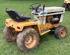 International Cub Cadet 109 Hydrostatic Lawn & Garden Tractor