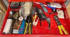 Hammers, Hatchet and Electrical Items
