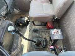 2001 International 2674 Form Handling Truck