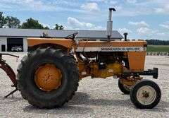 Minneapolis-Moline Jet Star 3 Tractor