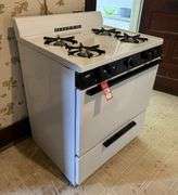 Roper LP Gas Range & Microwave