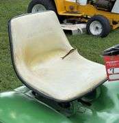 1968 John Deere 140 Lawn & Garden Tractor