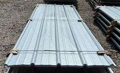 Nicorr Stormshield 29 Gauge Metal Siding/Roofing, qty: 25 sheets & Sure Loc #10 1.5" Hex Head Metal Screws, qty: 500 screws