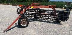 Hesston 3830 Hay Rake