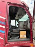 2001 Kenworth T2000 Semi Truck
