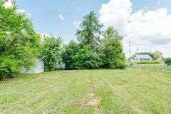 1925 Cross St Laconia, IN 47135