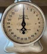 Vintage American Family Kitchen Scales