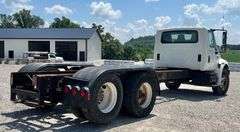 2002 International 4400 Truck