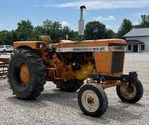 Minneapolis-Moline Jet Star 3 Tractor