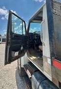 1994 International 4900 Flatbed Truck