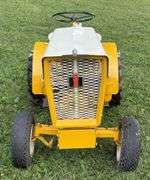 1962 Internation Cub Cadet (Original) Lawn & Garden Tractor