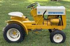 1967 Internation Cub Cadet 71 Lawn & Garden Tractor