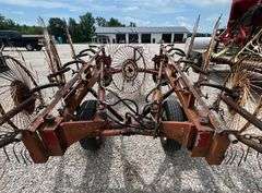 H&S Bi-Fold 8-Wheel Hay Rake