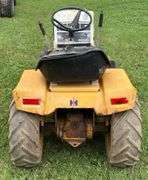 International Cub Cadet 109 Hydrostatic Lawn & Garden Tractor