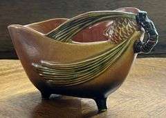Early Roseville 454-7in Pottery