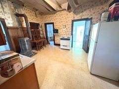 1925 Cross St Laconia, IN 47135