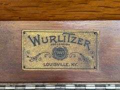 Victor Talking Machine Co. Floor Model Victrola
