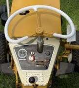 1966/67 Allis-Chalmers B-10 Lawn & Garden Tractor