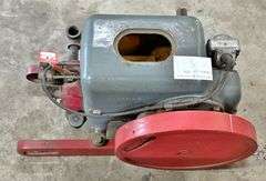 International LA 1.5 & 2.5 HP Engine