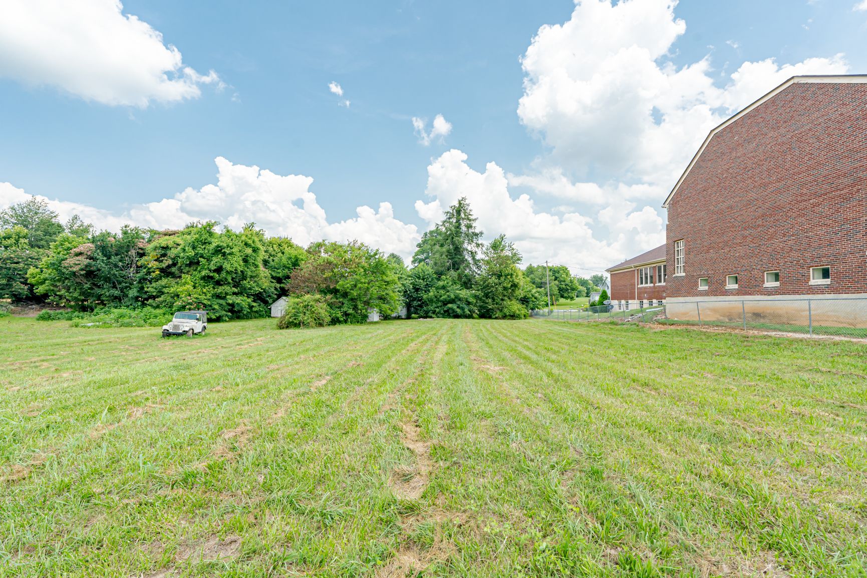 Lot image 14