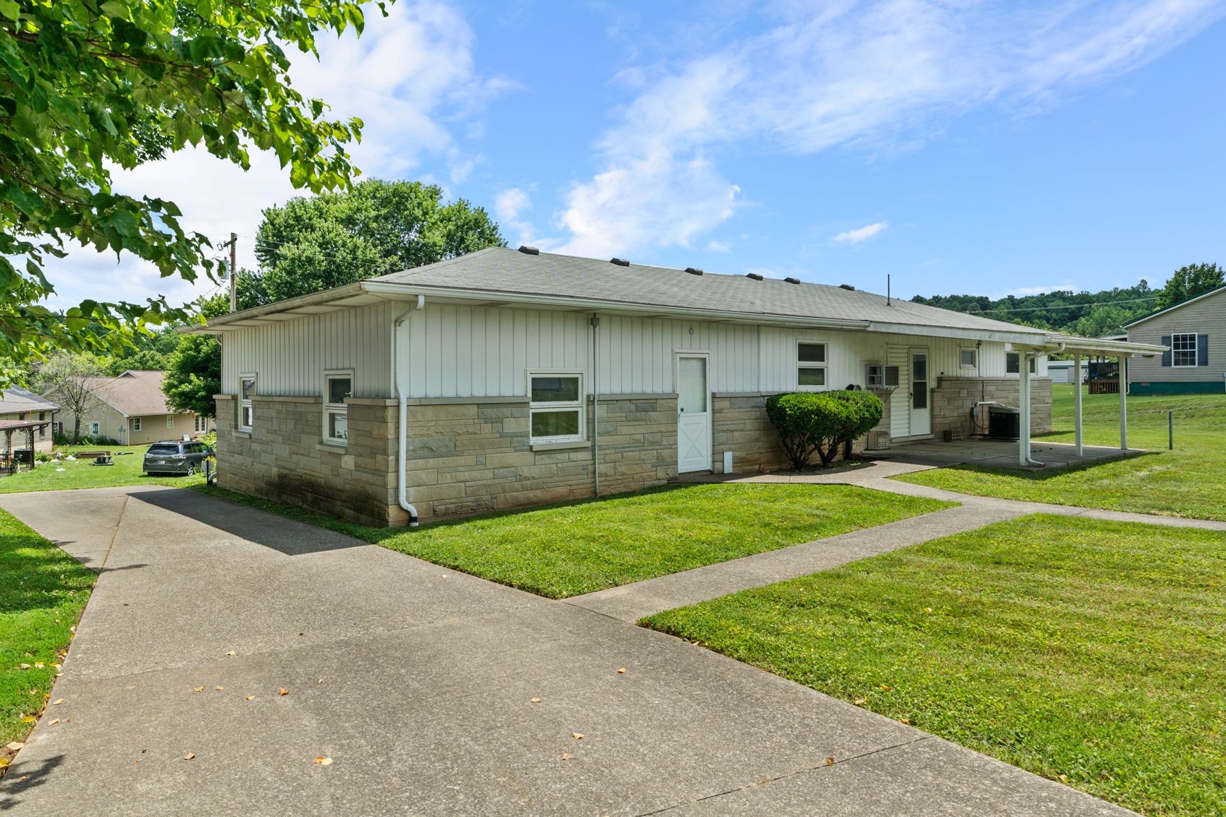 Lot image 11