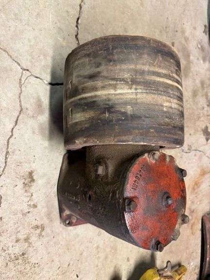 IH Farmall Belt Pulley Attachment image