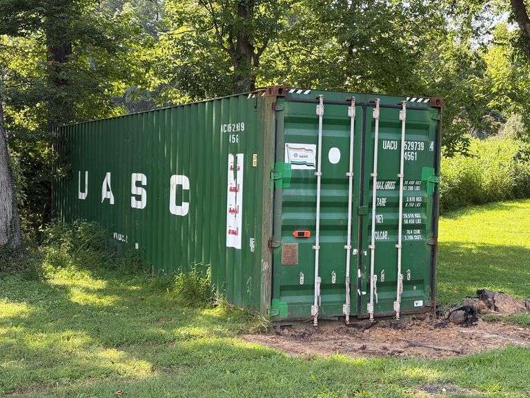 40' High Cube Storage Container image