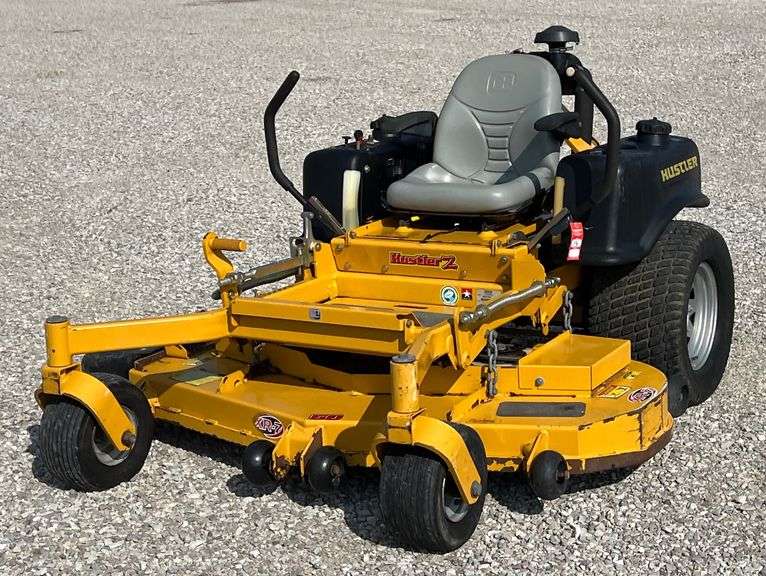 Hustler Z Commercial Zero Turn Mower image