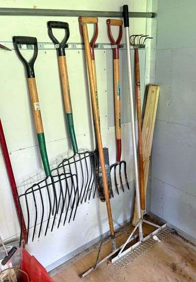 Long Handled Tools image