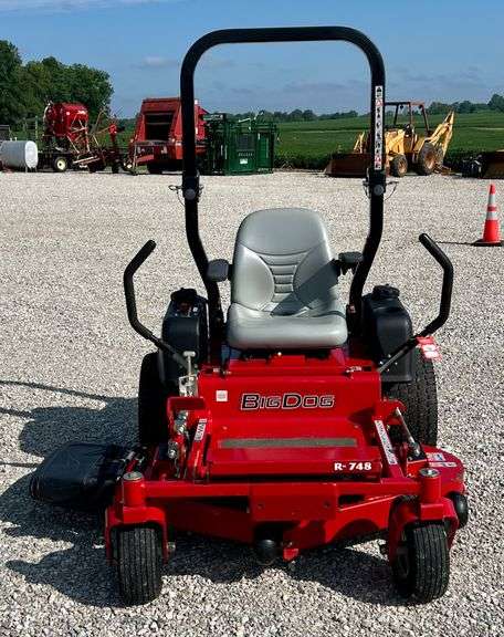 BigDog R-748 Zero Turn Mower