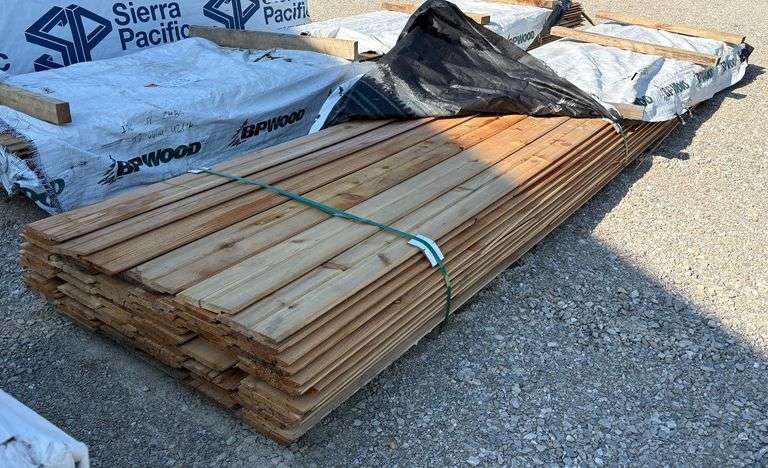 Incense Red Cedar Chanell Siding, qty: 78 pieces image