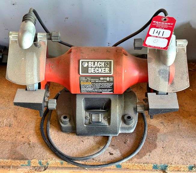 Black & Decker 6" Bench Grinder image