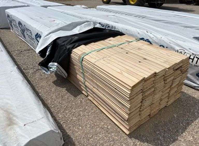 Western Woods German Lap Siding, qty: 216 pieces image